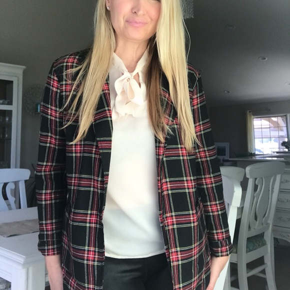 HipFinds Jackets & Blazers - 🌼Classic Plaid Blazer 🍂 Sale 1 Left Sale